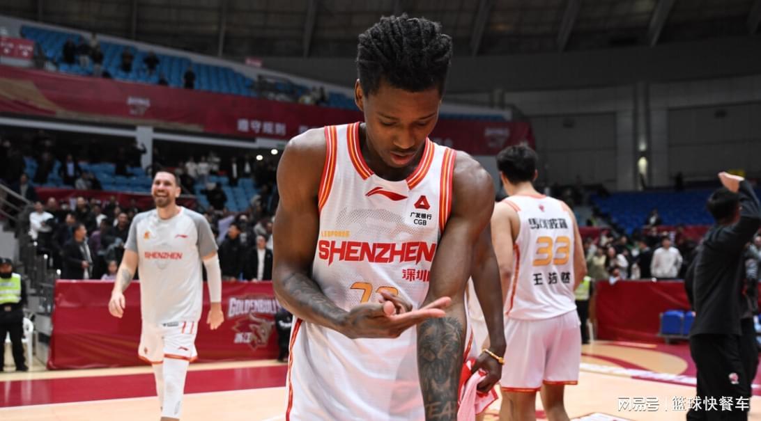 CBA一夜上演双绝杀！广东苦主惨遭反绝杀：深圳无愧第1绝杀大队